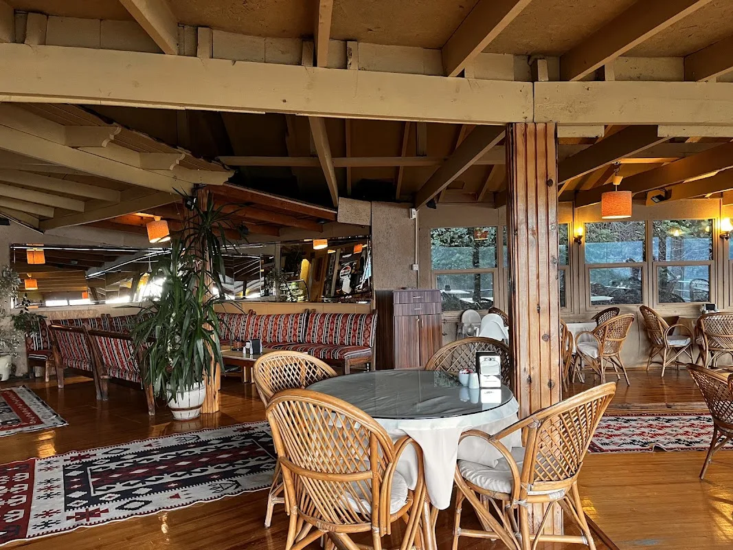 Güzelcehisar Cafe