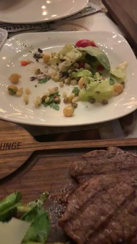 The Food Lounge