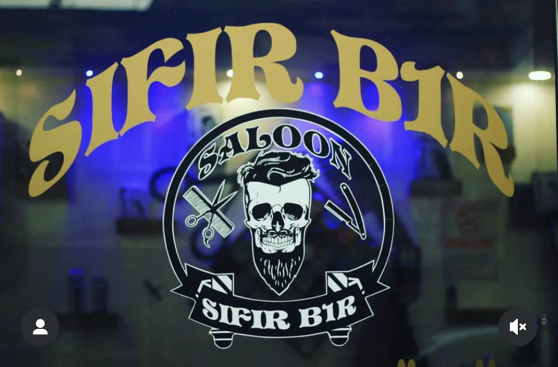 SALOON S1F1R B1R
