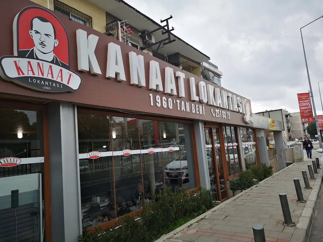Kanaat Lokantası