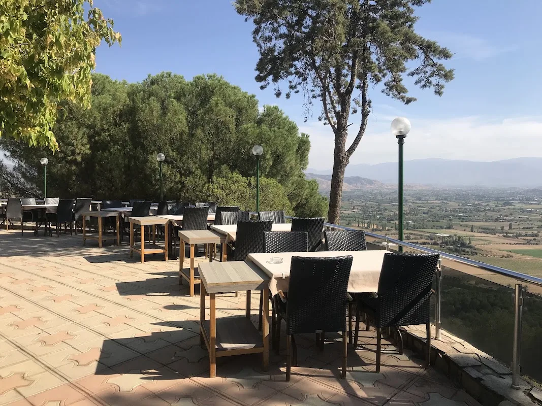 Ahrandı Restorant