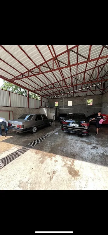 Efe oto kuaför ve halı yıkama