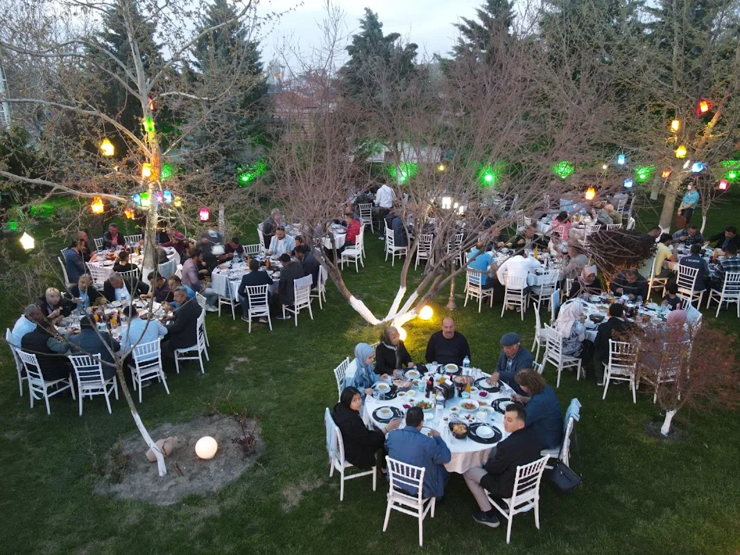 Canbazoğlu Et Mangal Kahvaltı