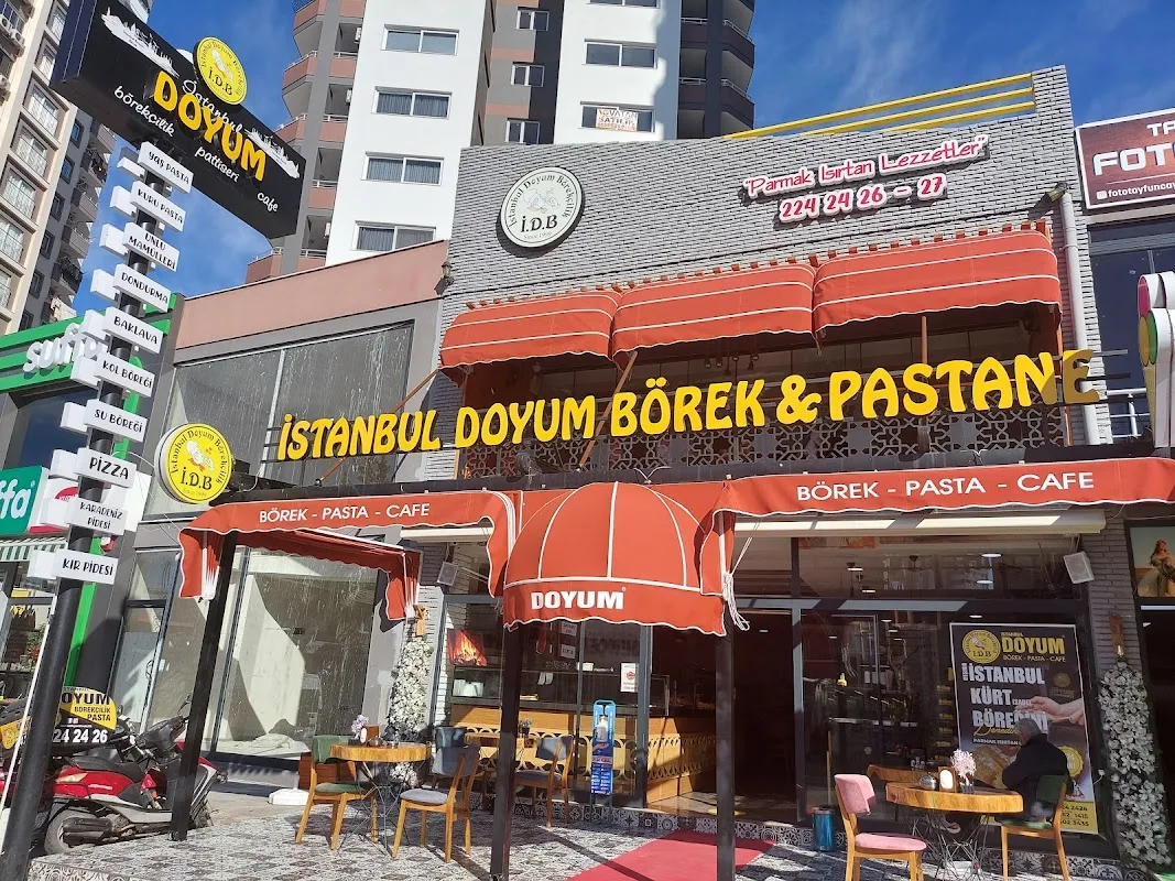 İstanbul Doyum Börek Pasta Cafe