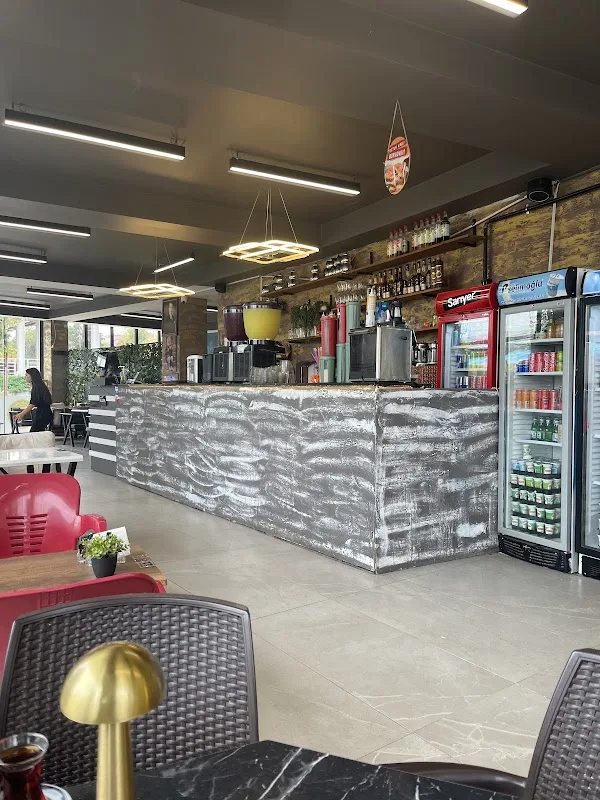 Gökhan Yalgın cafe restoran