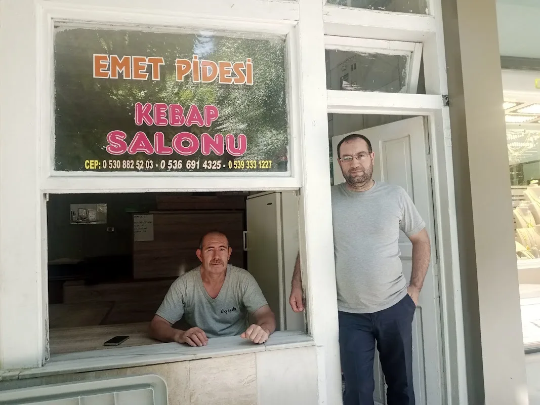 Emet Pidesi Öztürk Pide