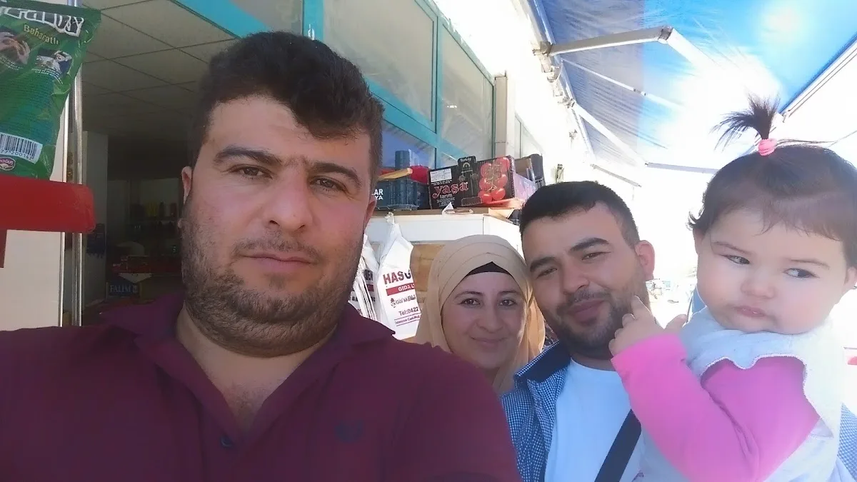 Dostlar Kıraathanesi