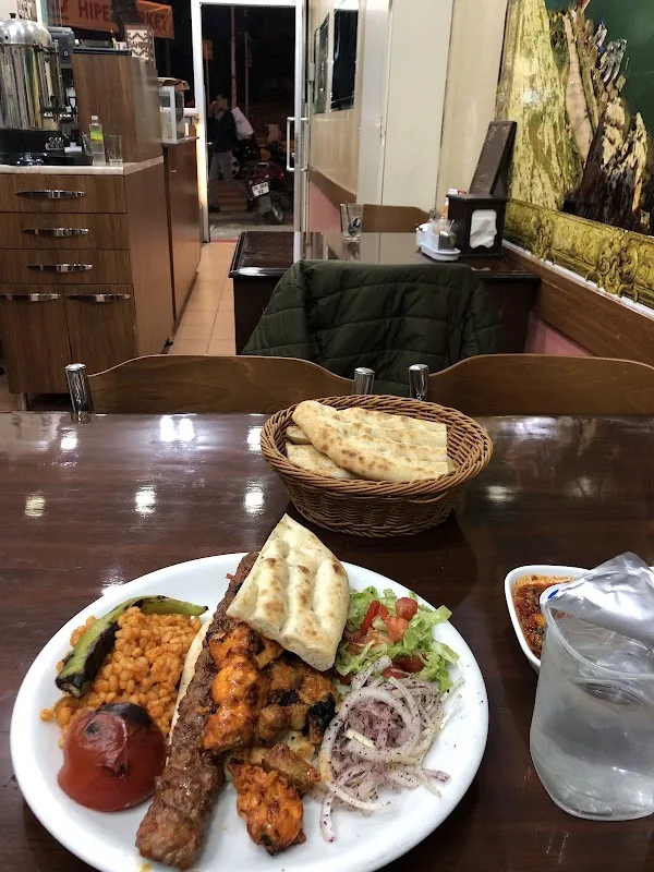 HIRKA’İ ŞERİF ANTEP SOFRASI