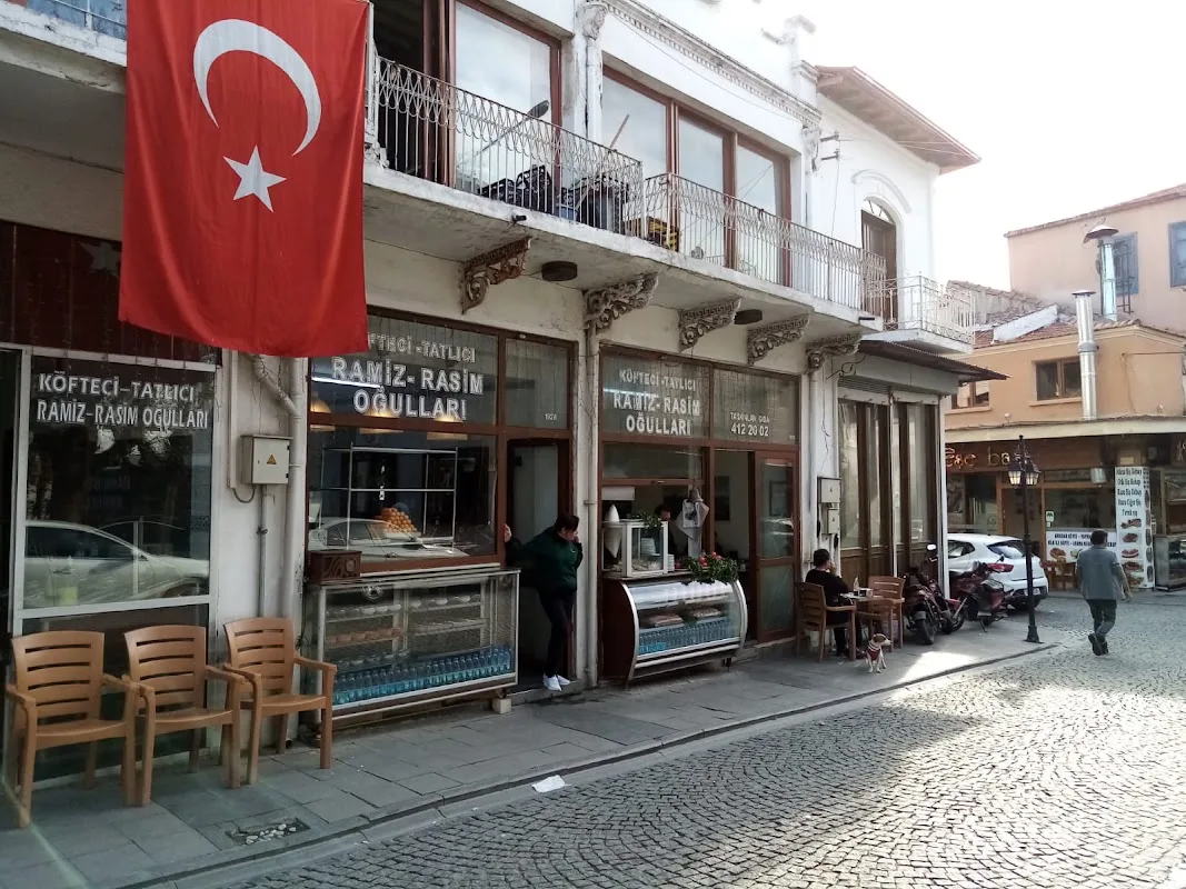 Köfteci Ramiz ( Çarşı )