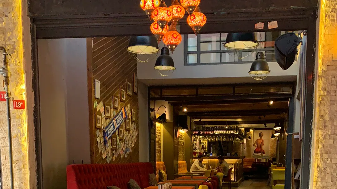 İstanbul Enjoyer Cafe & Restaurant