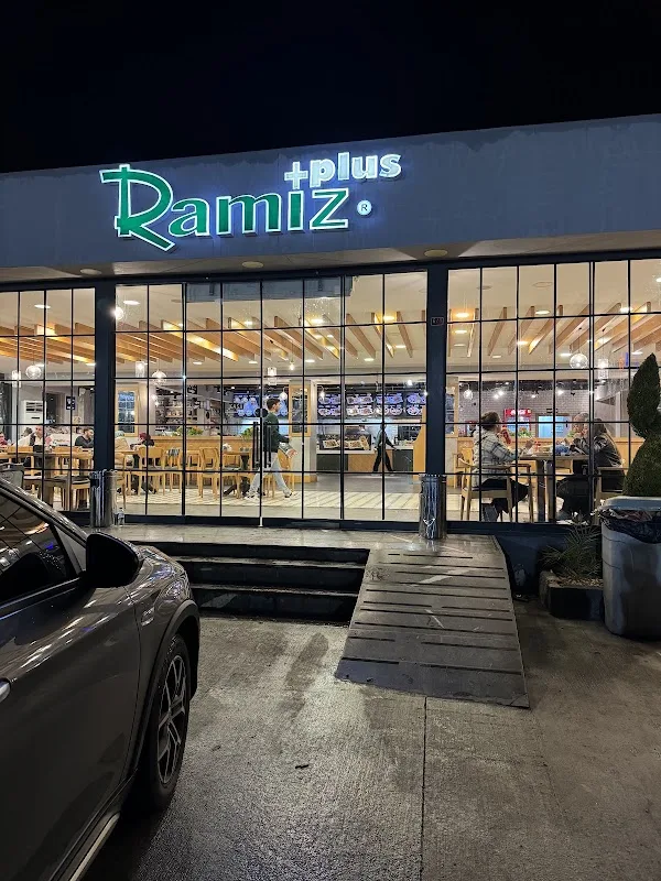 Ramiz Plus Kula