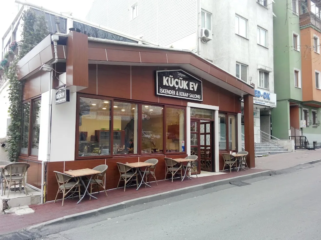 Küçük Ev