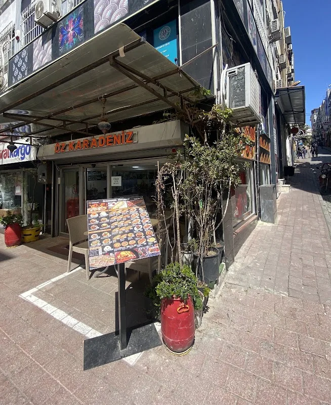 Özkaradeniz Pide Kebap