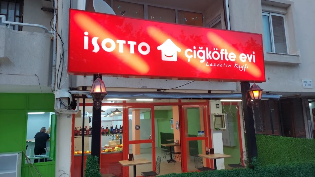 İSOTTO ÇİĞ KÖFTE