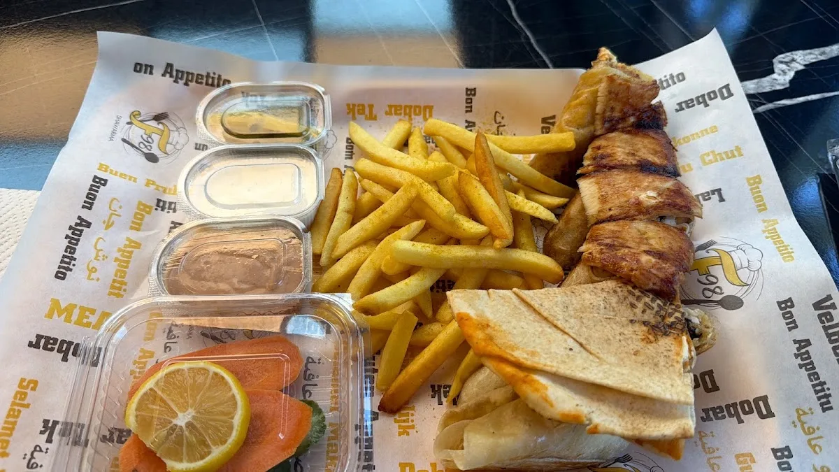 F98 Shawarma