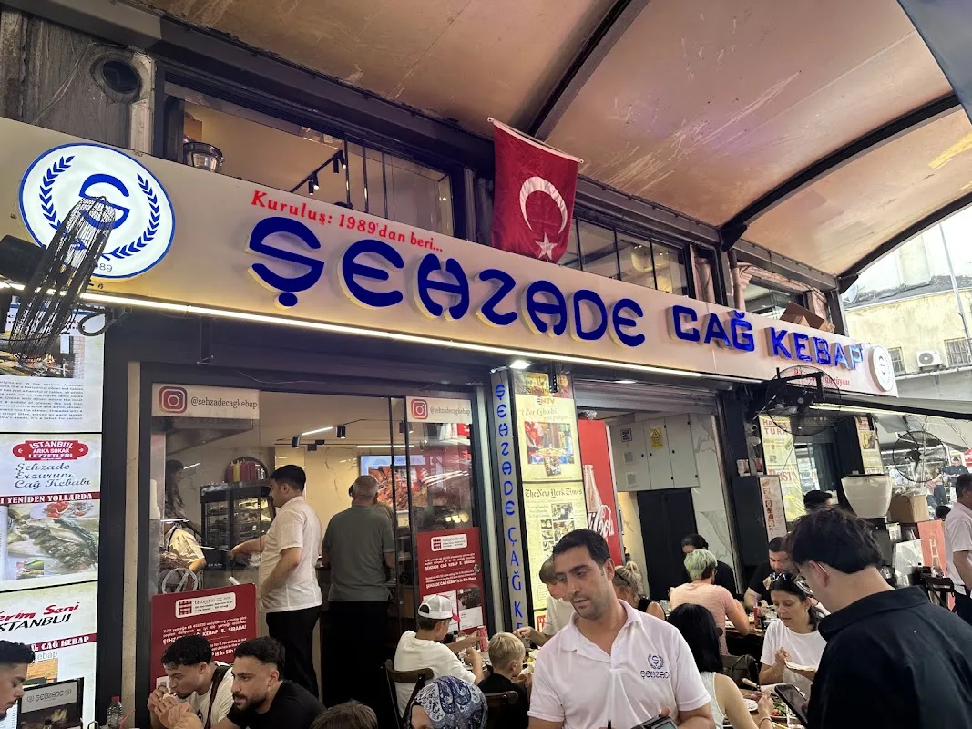 Şehzade Cağ Kebap