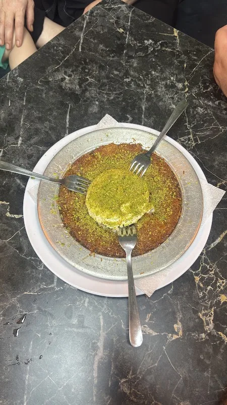 Öz Kepiroğlu Pastanesi