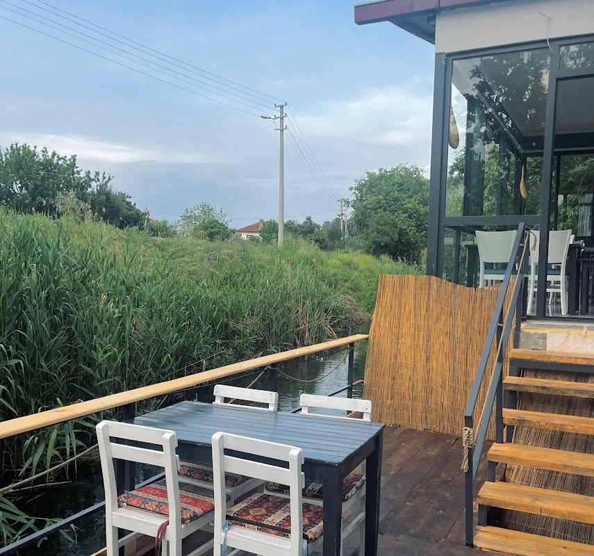 idyma restaurant