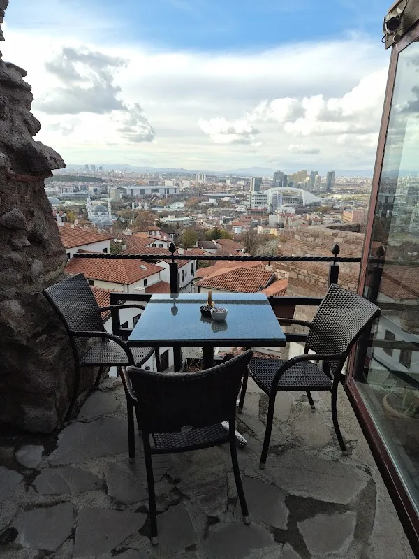 And Cafe