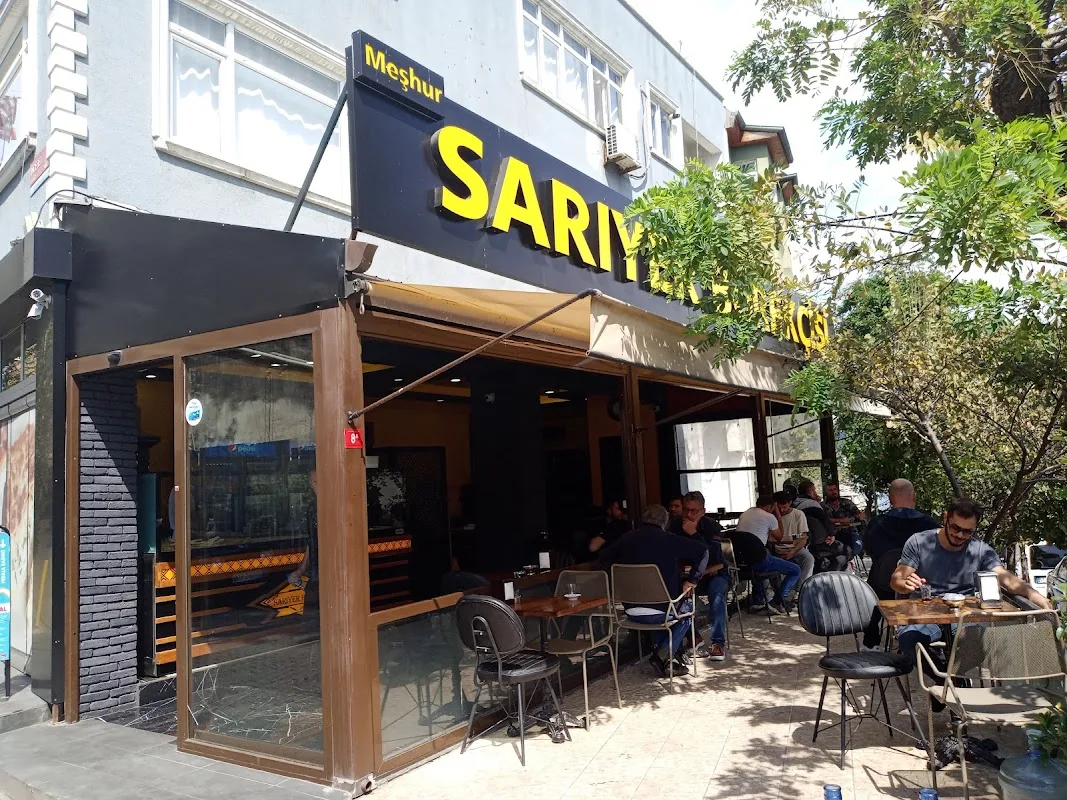 MEŞHUR SARIYER BÖREKÇİSİ