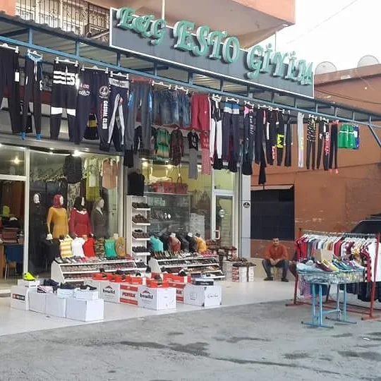 Esto Giyim ve ayakkabı