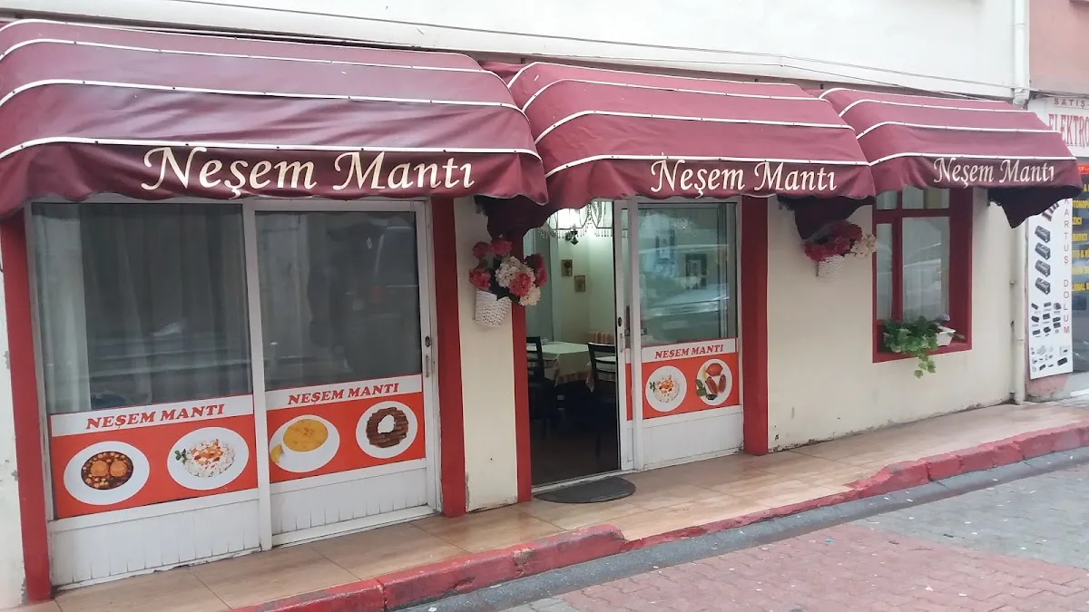 Neşem Mantı Sofrası