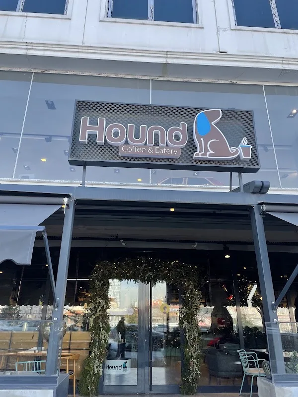 Hound Coffee & Eatery