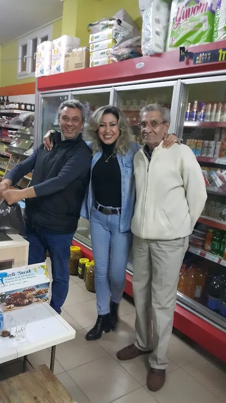Güçlü Market