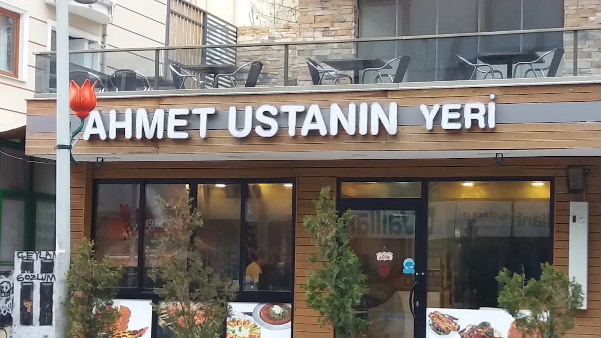 Ahmet Ustanın Yeri