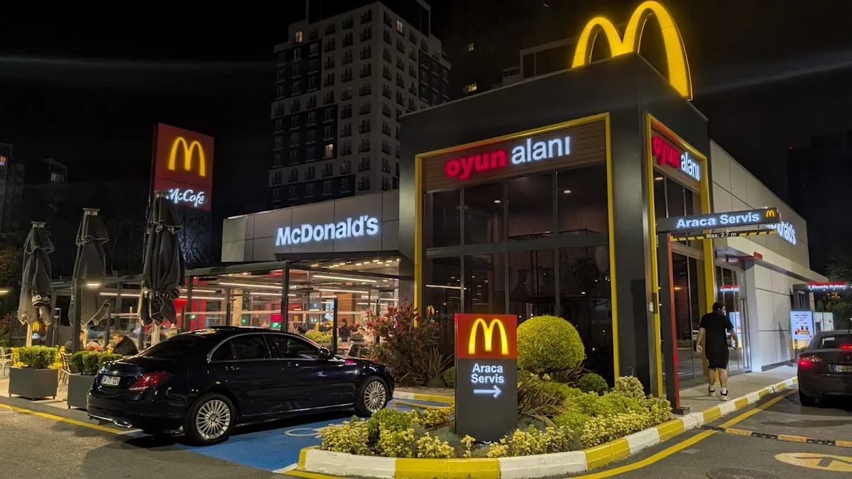 Mc Donalds Soğanlık E5
