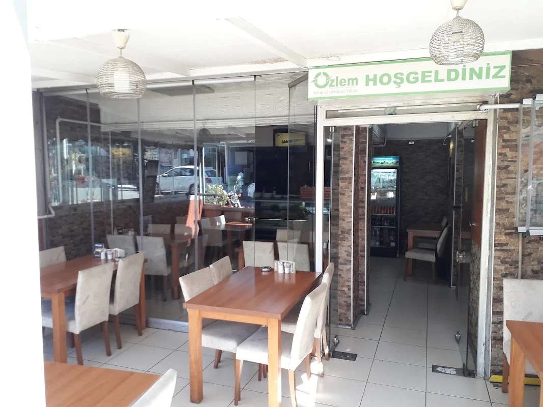 Özlem Kebap ve Lahmacun Salonu
