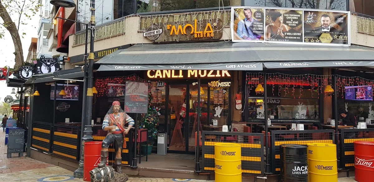 5 Mola Bistro Maltepe