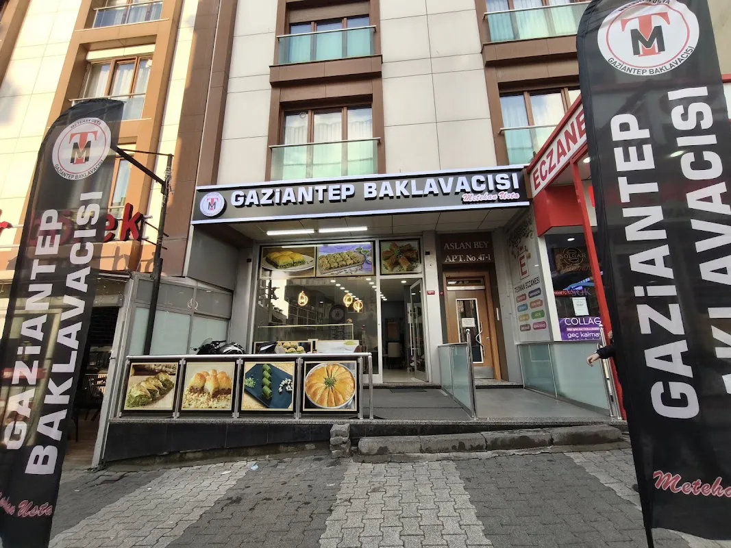 Gaziantep Baklavacısı Metehan usta Zümrütevler Nil Caddesi