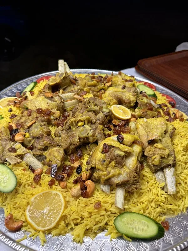 Şerah çadırı cafe & restoran مطعم ومجالس البيت العربي