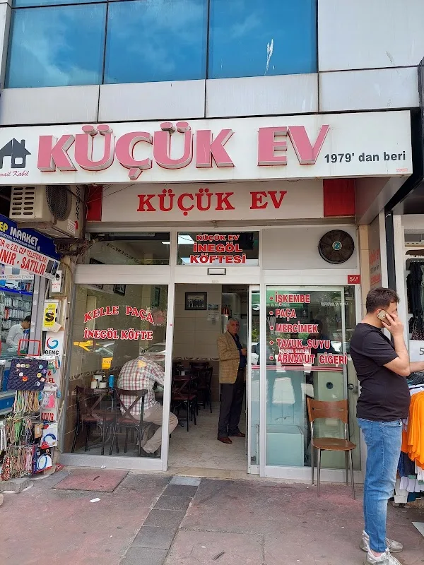 Küçük Ev