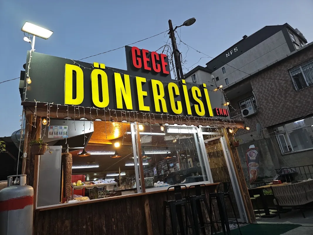 Pendik Gece Dönercisi Emmi