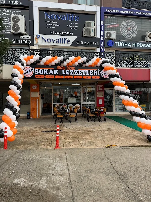Sıtkı Usta Sokak Lezzetleri