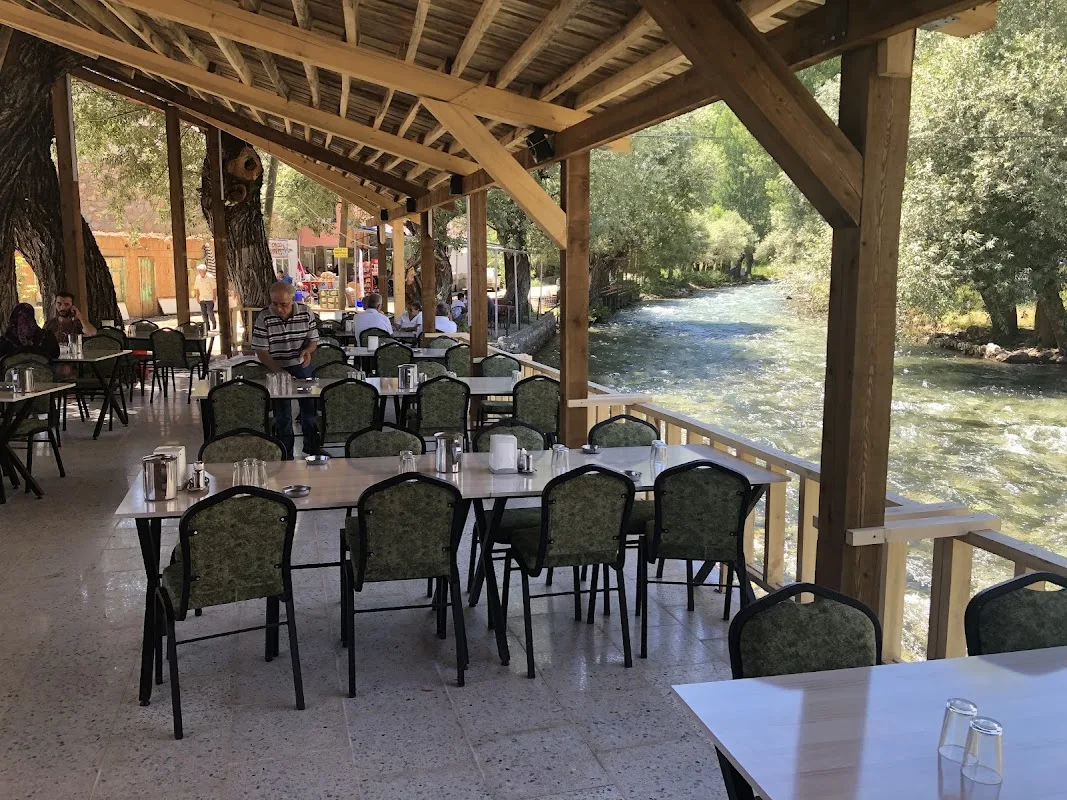 Mert Et ve Balık Lokantası