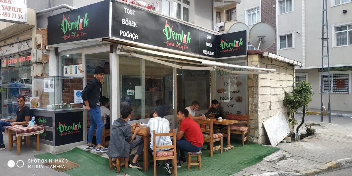 Demlik Cafe Fast Food