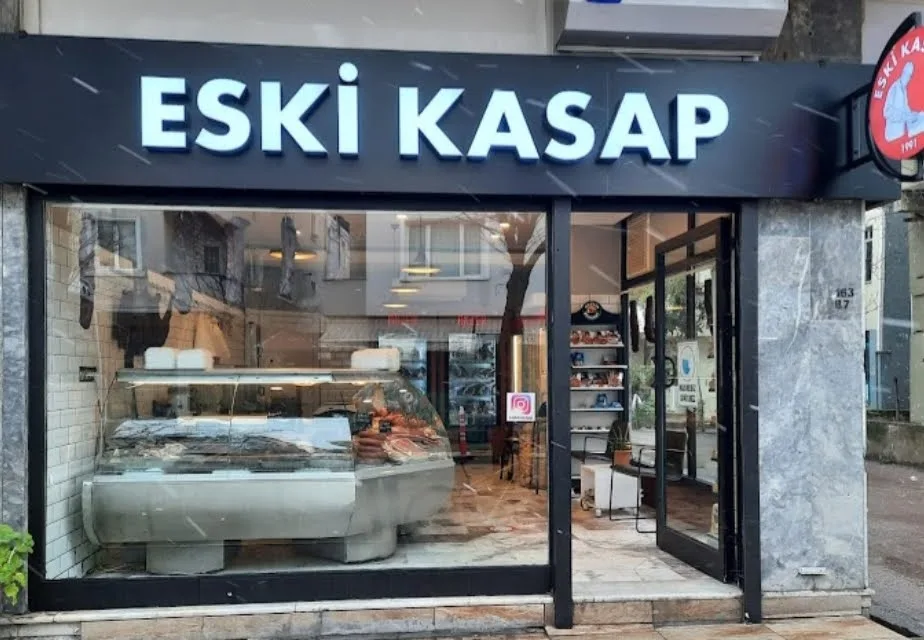 Eski Kasap - Kasabın Elinden