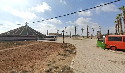 Közz