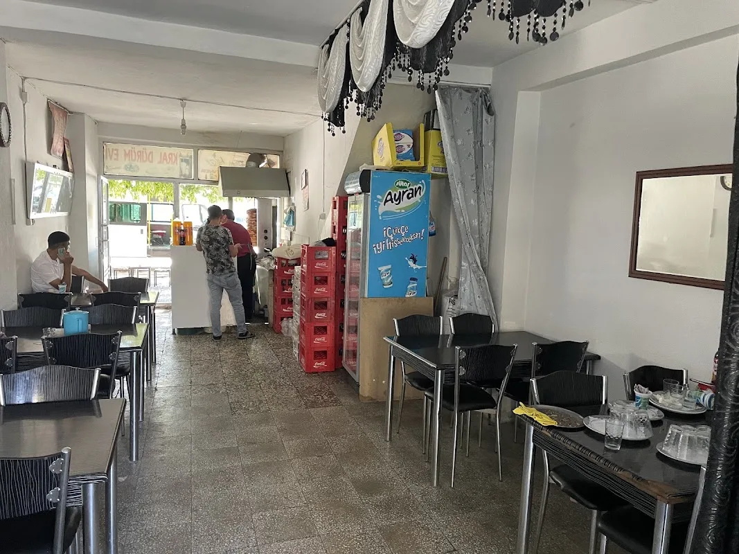 Kral Dürüm Evi