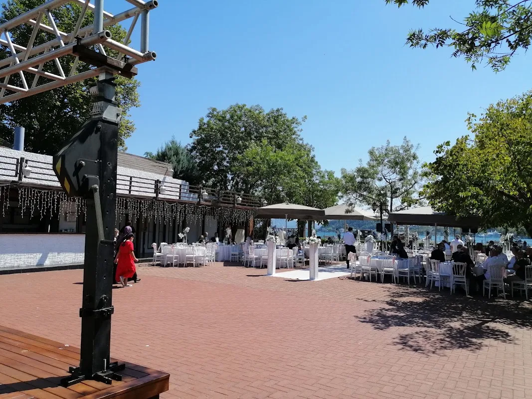 RİVA PARK RESTAURANT