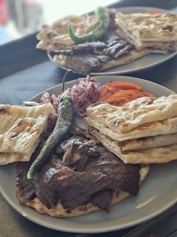 MT OCAKBAŞI ET DÖNER VE İSKENDER