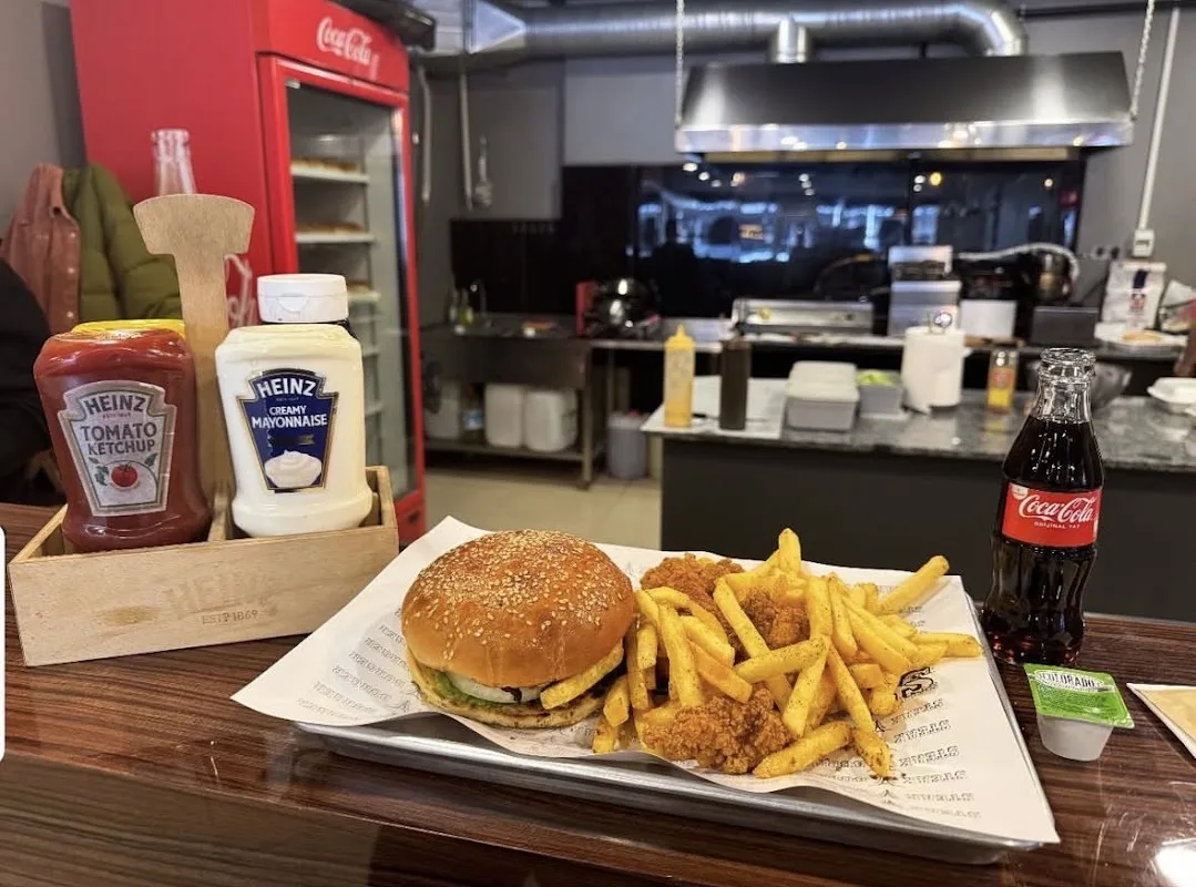 STEAK BURGER