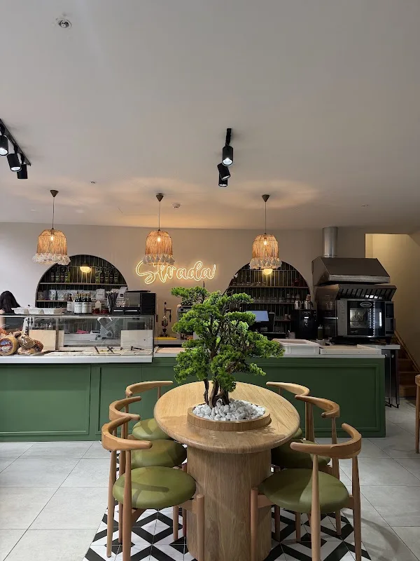 Strada Sandwich Maslak 1453