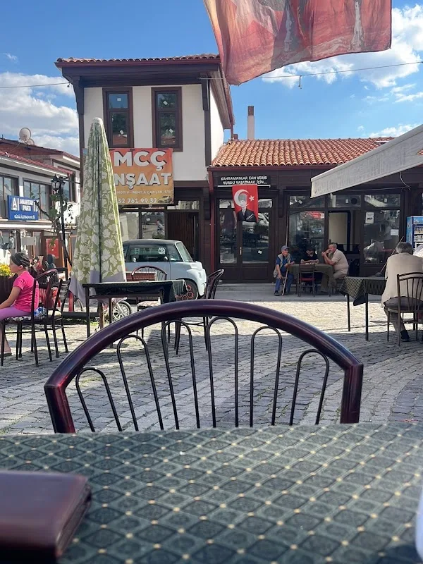 Meydan Kıraathanesi