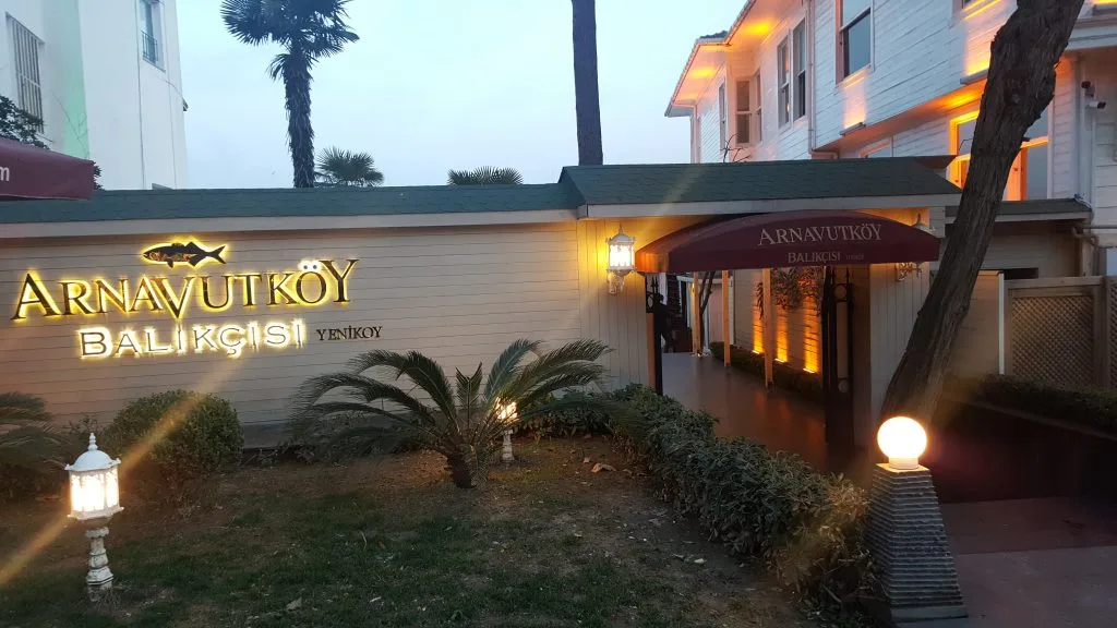 Arnavutköy Balıkçısı Yeniköy