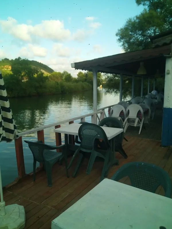 Nehir Restaurant