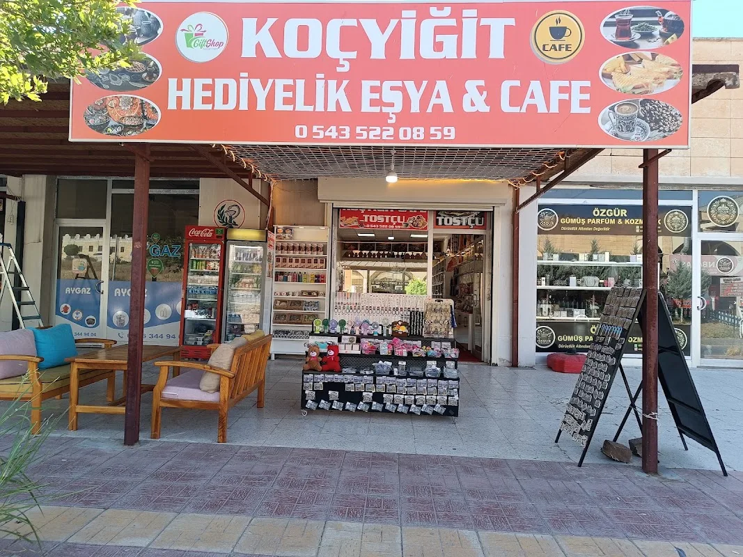 Koçyiğit Cafe ve Tost salonu